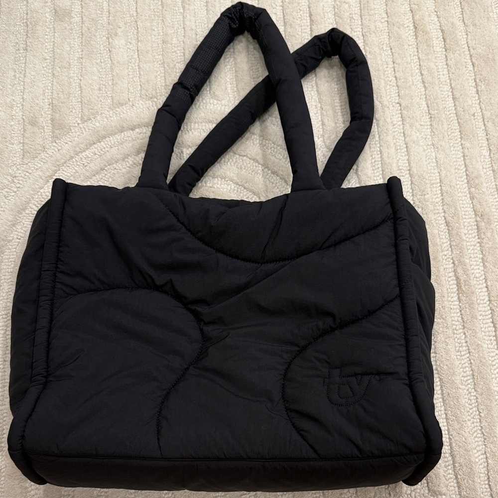 Thirty Years (The Drift Tote)